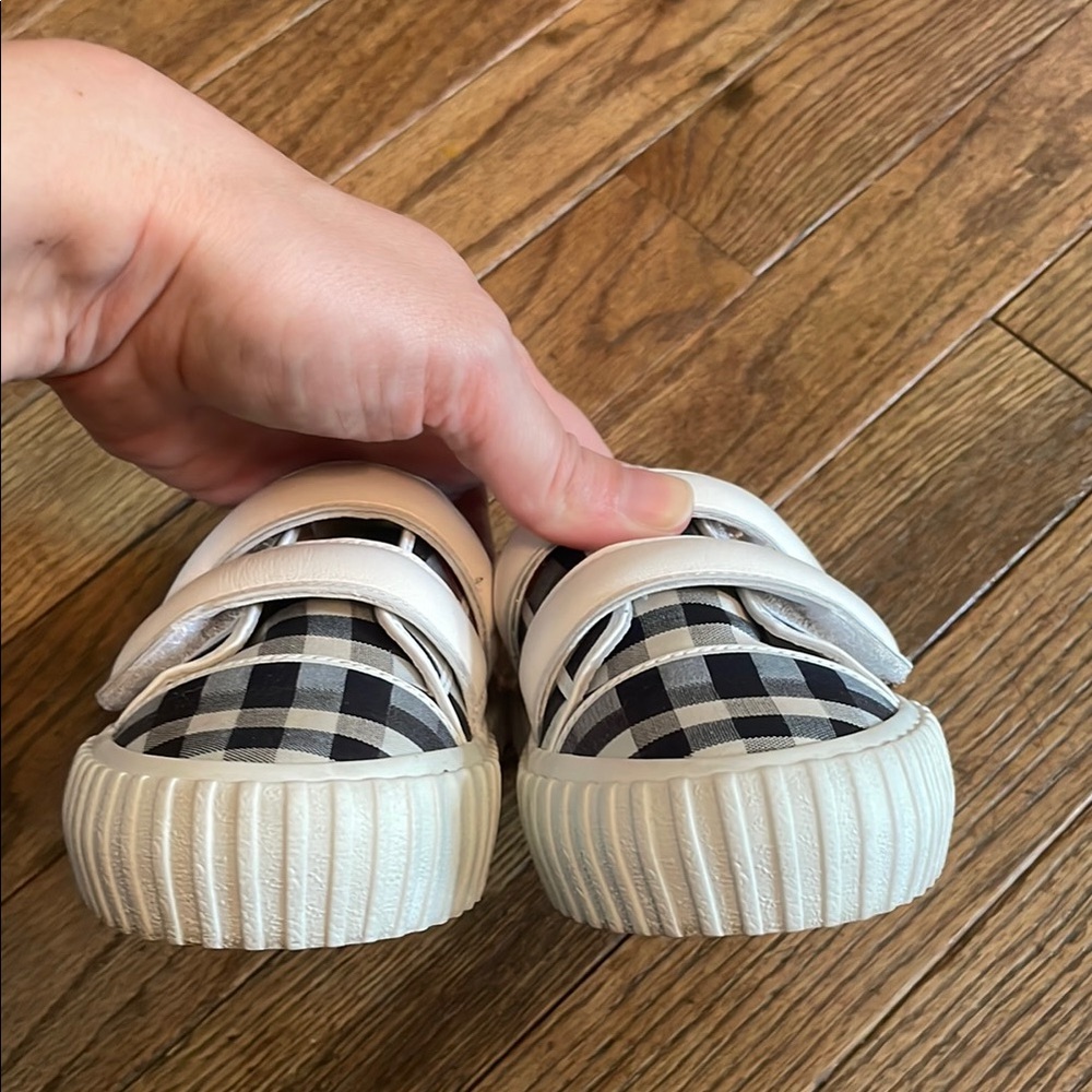 Burberry Kids Checkered Sneakers - Black and White - Picture 3 of 11